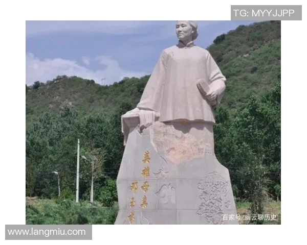 抗日英雄与足球明星的传奇故事与不屈精神的结合探讨